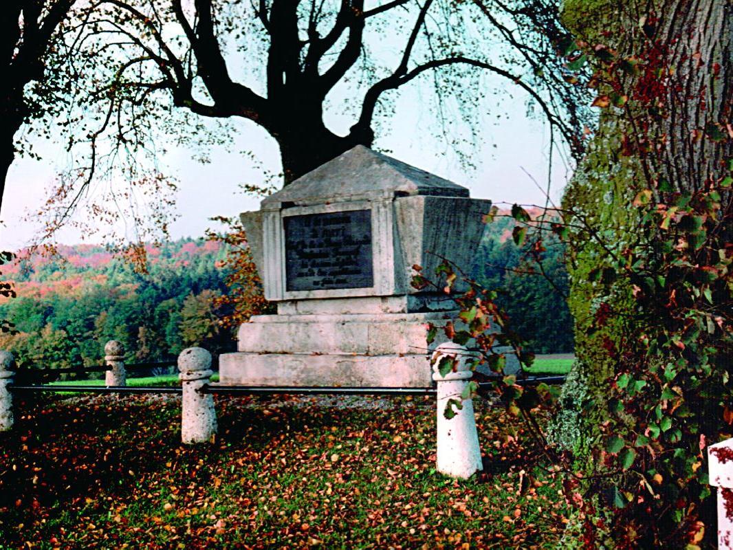 geschichte-latourdenkmal